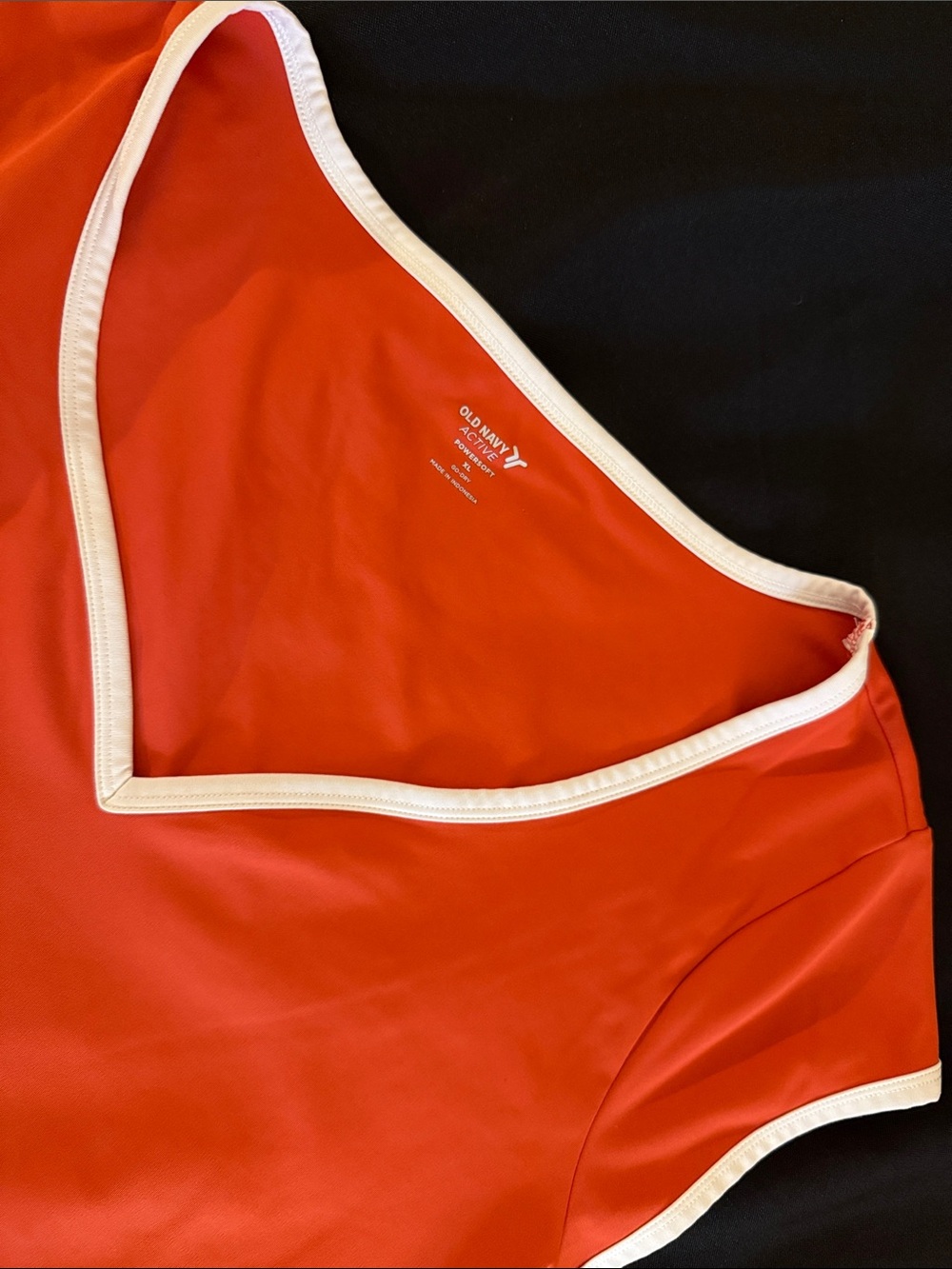 Old Navy Red Go-Dry V-Neck Tank with White Trim Size XL